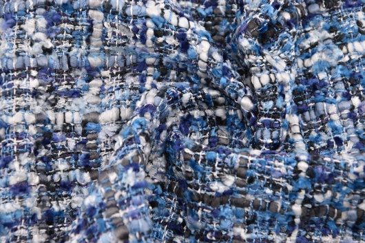 Fantasy Stoff aus Viskose / Polyester Bunt Fantasy Stoff aus Viskose / Polyester Bunt